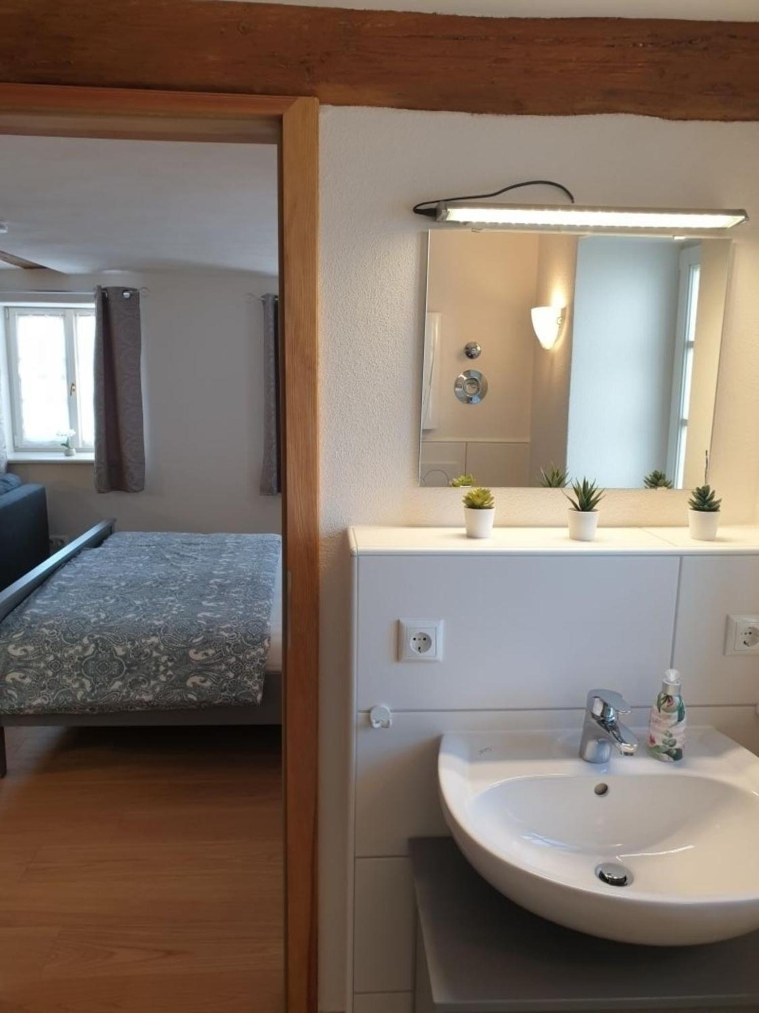 Torhaus Rattelsdorf - Wohnung 1 Sonnenblume Eksteriør billede